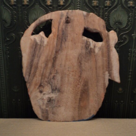 vintage folk art basket of cats wood wall art - Picture 6 of 7